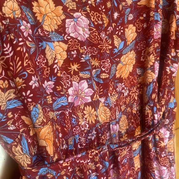 ZESICA floral wrap dress - Picture 4 of 4